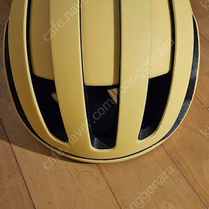 POC 무광 옐로우 헬멧