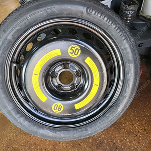 콘티넨탈 155/70R19 템포러리 타이어 판매합니다.