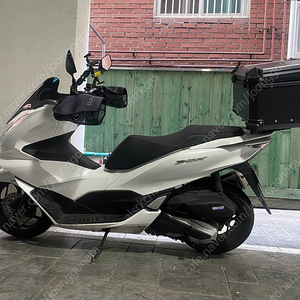 21년식 PCX ABS 판매합니다.