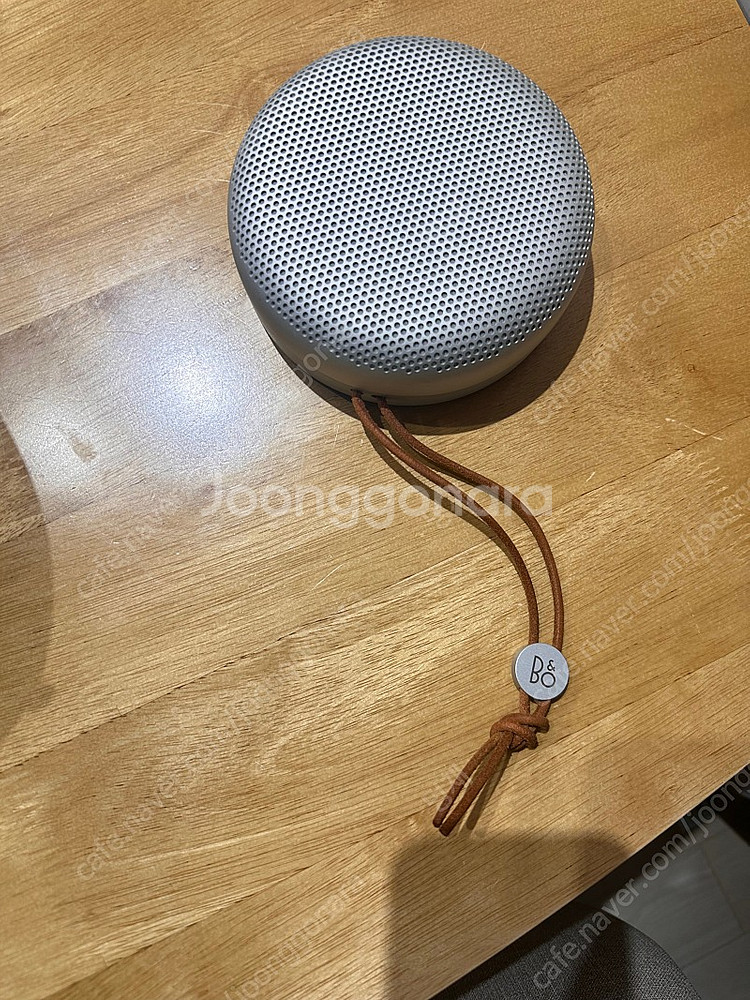 뱅앤올룹슨 (B&O) 베오플레이 A1 스피커 1세대--0