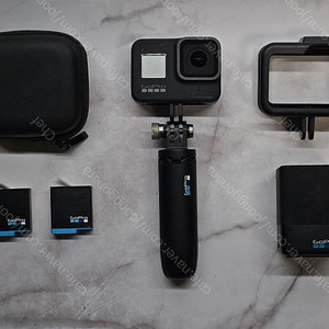 (S급/급처할인/정품 풀세트) 액션캠 고프로8 히어로 블랙 에디션 공식 정품