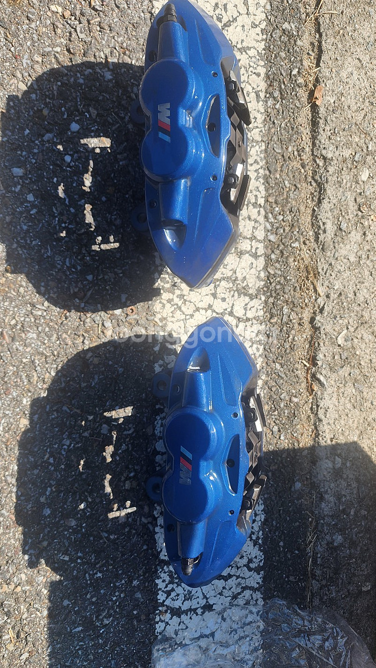 BMW M 퍼포먼스 브레이크 팝니다.--1