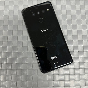 LG V50 128기가 블랙 무잔상 액정파손 기능정상 8만원 판매해요