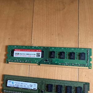 Ddr3 램 5개 팔아요.