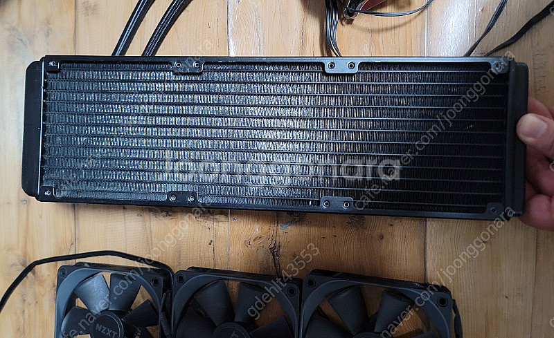 (택포11만) NZXT 크라켄 x73 (3열수냉) 판매--3