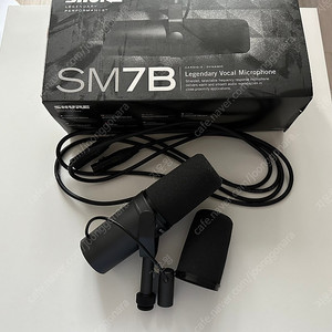 Sm7B + 뉴트릭 XLR 케이블 판매합니다.