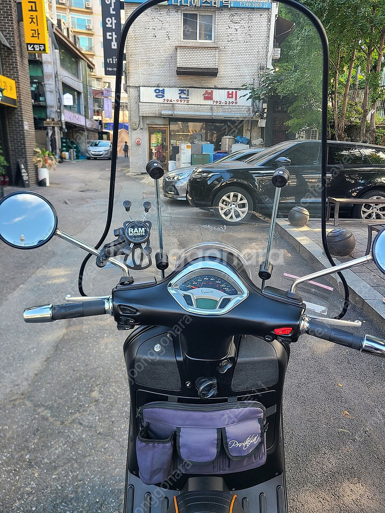 [서울 강남] 베스파 GTS300_가격 낮춤--3
