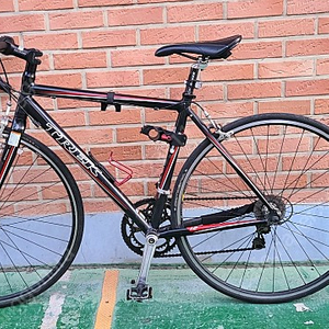 TREK 트렉 1.2 로드자전거 팝니다.