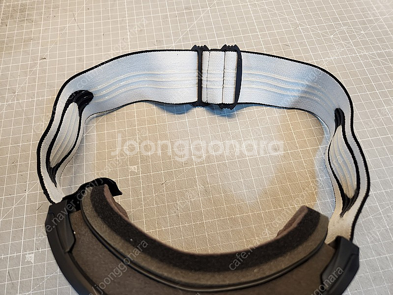 오클리 라인마이너 XL 프리즘 하이 핑크--1