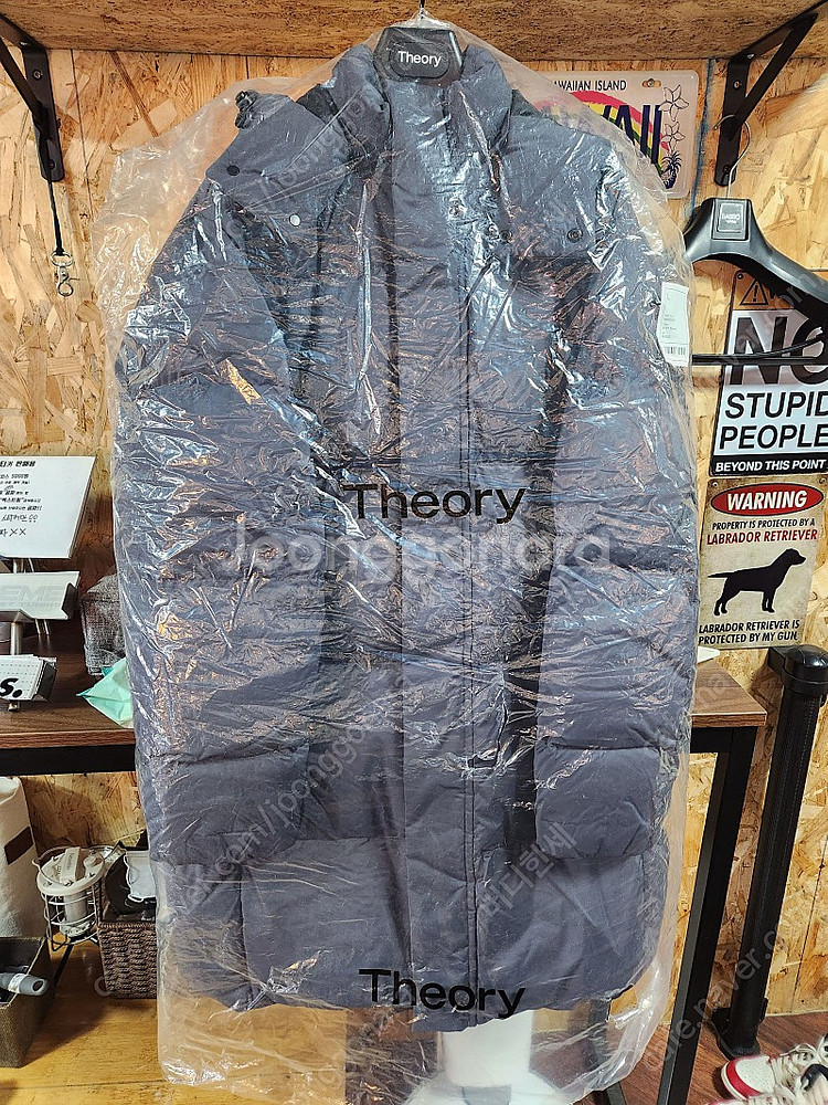 띠어리 / 씨티폴리 패딩 / L--0