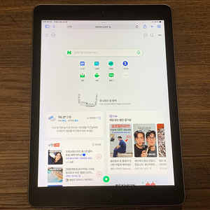 아이패드 6세대 32GB 판매합니다.