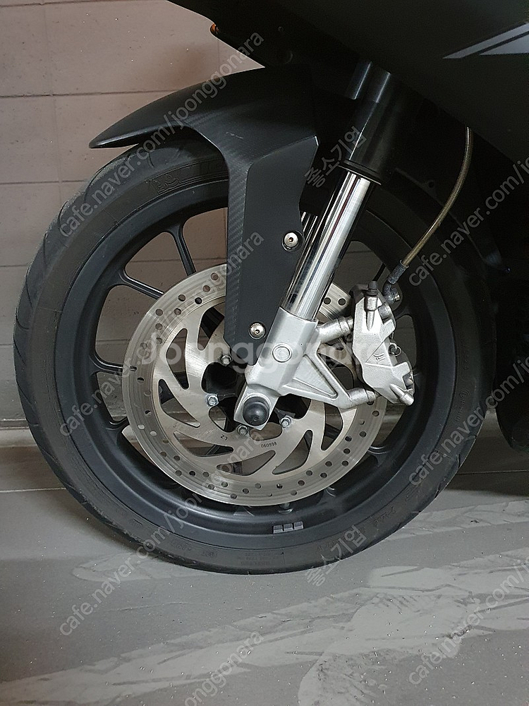 아프릴리아 Rs4 125--6