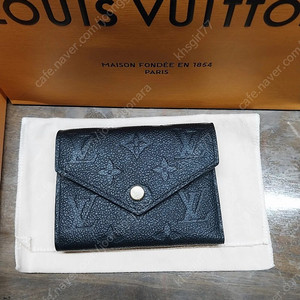 루이비통 지갑 (새제품)