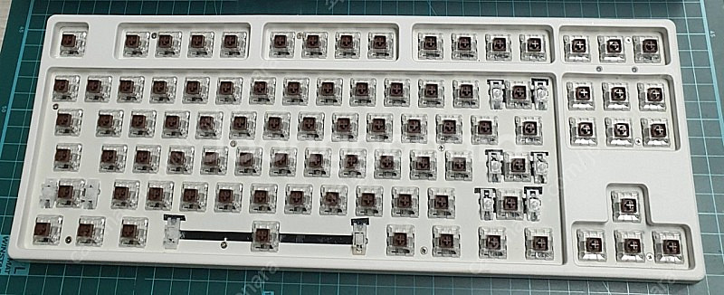 키보드 닌자87RGB 유선 갈축 (핫스왑)--6