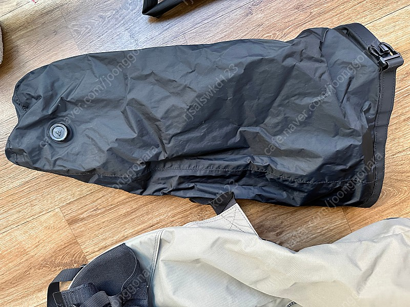 토픽 백로더 안장가방--4