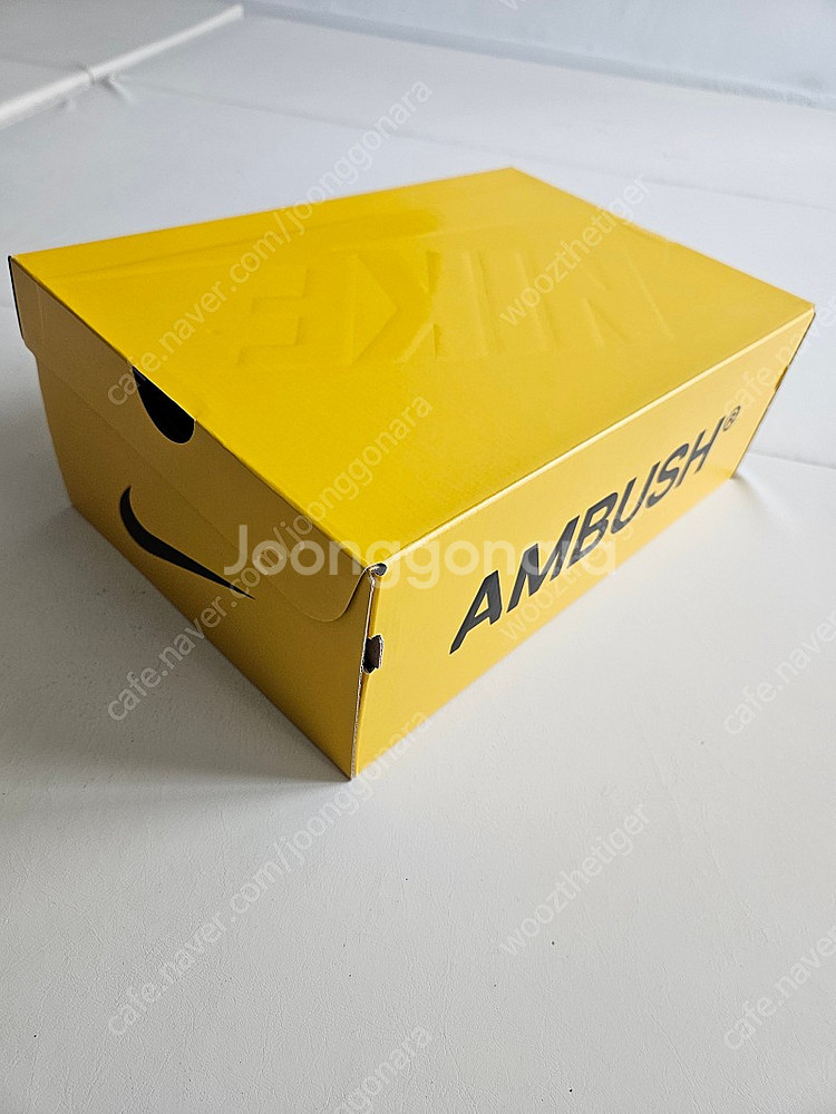 나이키 엠부쉬 업템포 로우 블랙 270--1