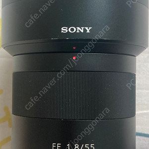 sony fe mount Zeiss 55mm f1.8 소니 풀프레임 마운트 자이스 렌즈 sel55f18z 팝니다. (박스 X, 후드, 전면 / 후면 캡 구성)