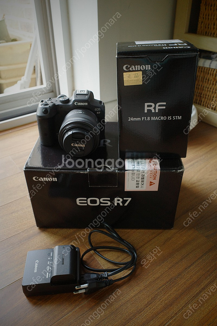 캐논 EOS R7 카메라 팝니다.--3