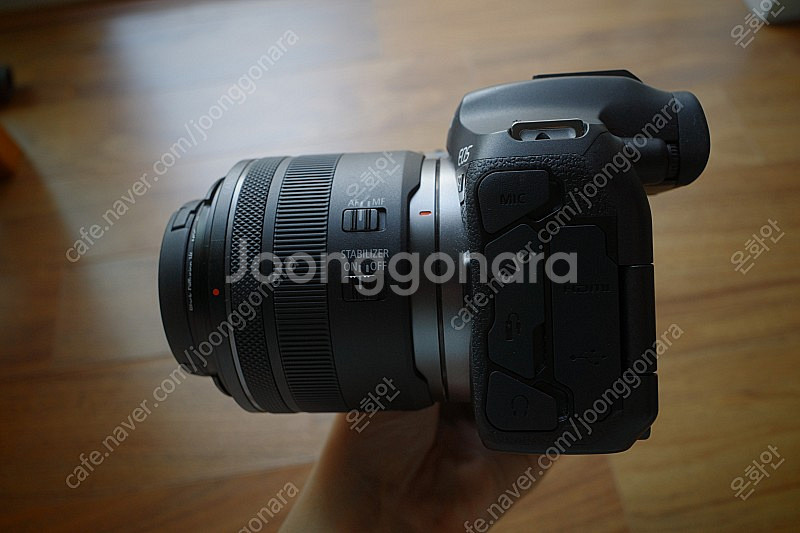캐논 EOS R7 카메라 팝니다.--6