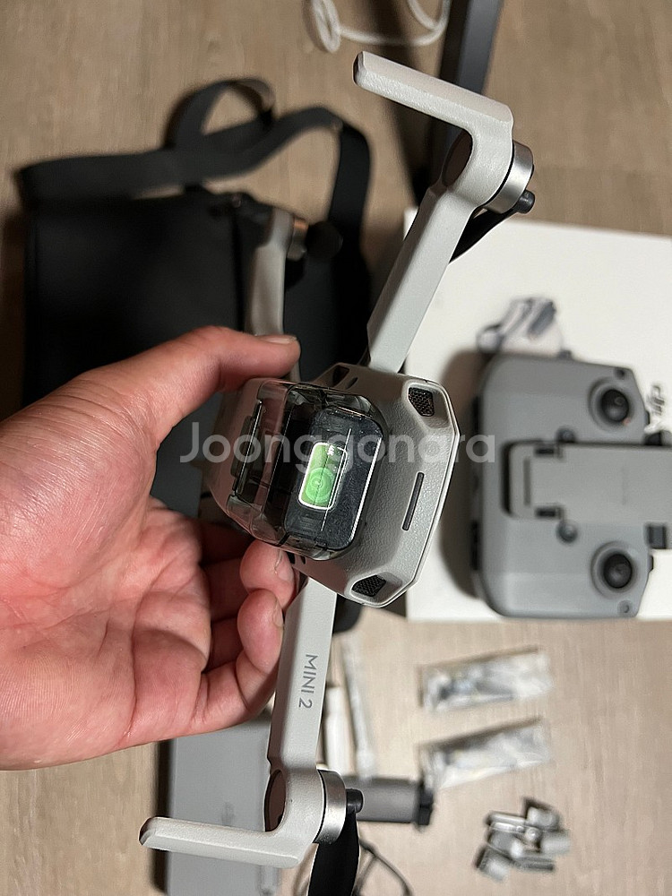 DJI 미니2 플라이모어 콤프셋 판매합니다.--2