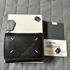 [정품] 마르지엘라 지갑 크림 구매