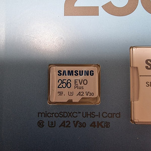 삼성 마이크로SD256gb 미개봉 16000원
