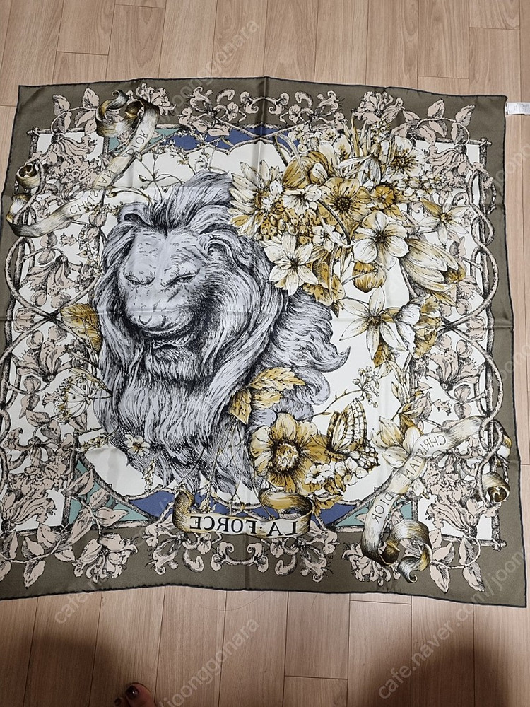 디올 라 포스 타로 90 양면 까레 스카프 새상품 이미지