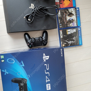 ps4 pro 1tb 중고와 게임3종 판매합니다.