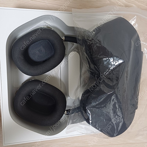 에어팟 맥스 스페이스 그레이 판매합니다.