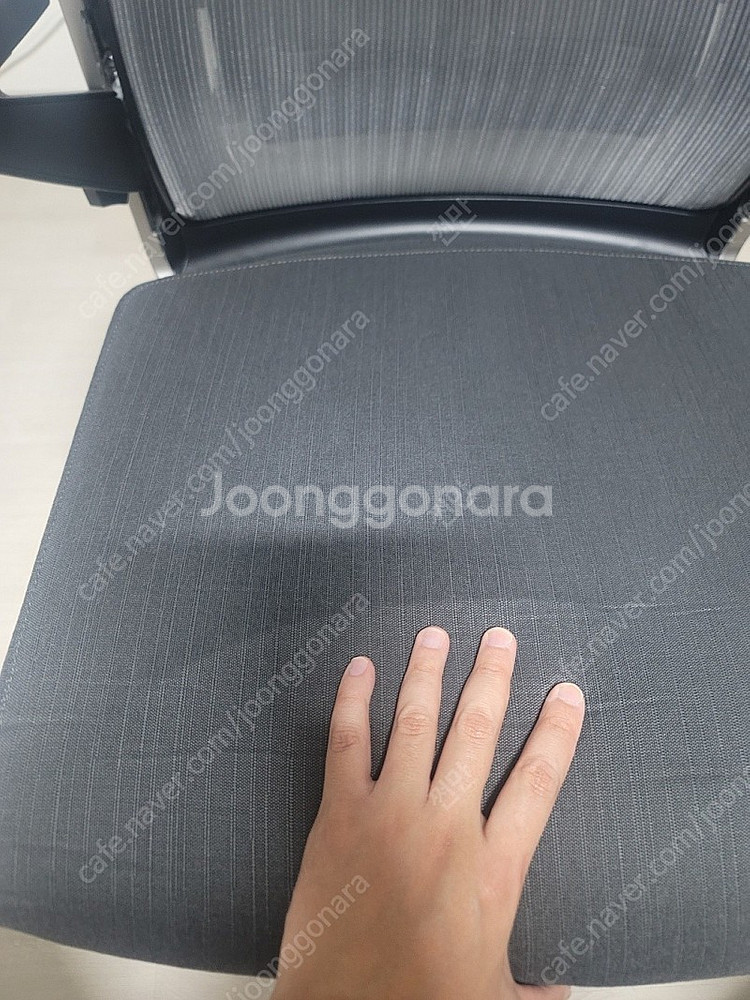 시디즈 t80 메쉬의자 팝니다 용인 기흥구청에서 직거래--4