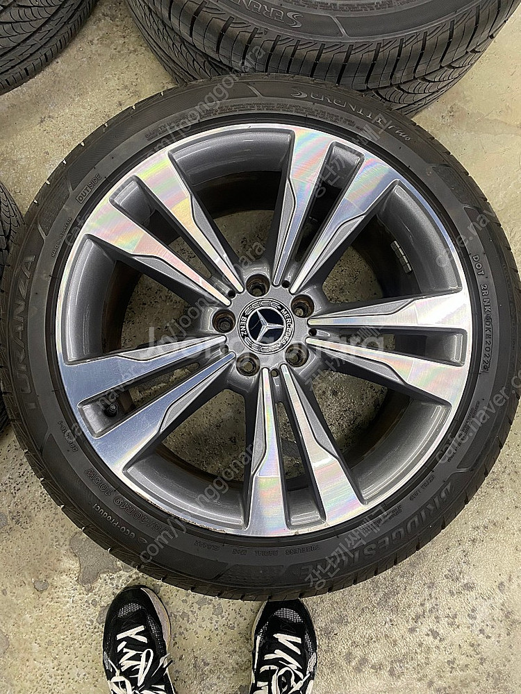 w222 19인치 순정휠타이어 팝니다--2