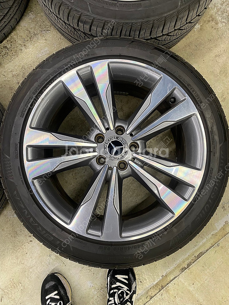w222 19인치 순정휠타이어 팝니다--4