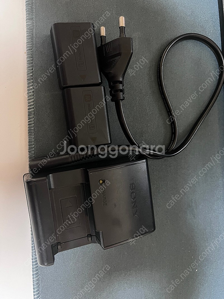 소니 NP-FW50 정품 배터리, 정품 충전기 판매--0