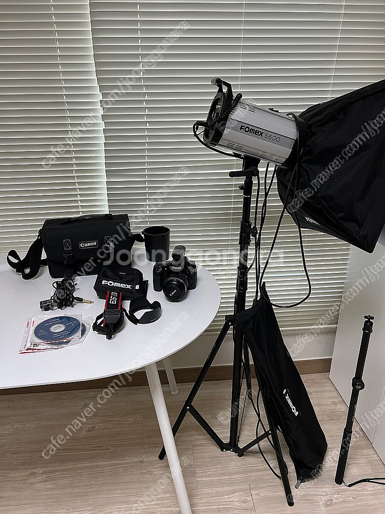 포맥스 E600 1세트 +스탠드+ 소프트박스2개 (45+120) + rx-1무선 동조기 + 유선동조기--1