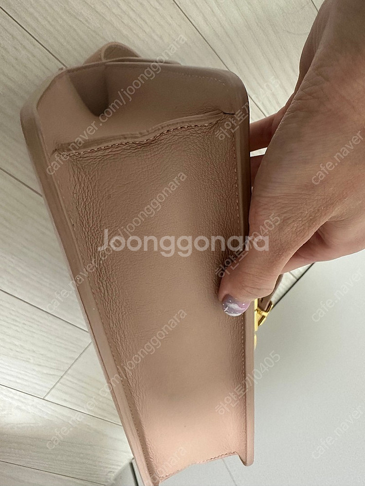 디올 몽테인백 판매합니다--4
