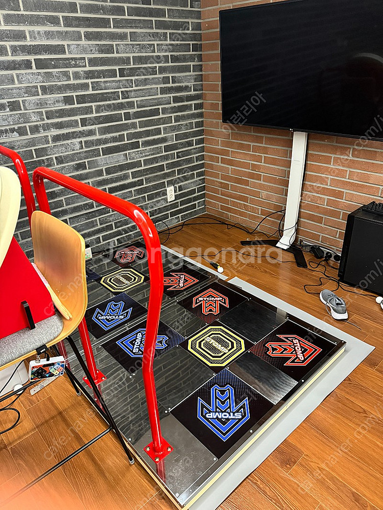 DDR 펌프잇업 (집에서도 가능, 헬스장에도 가능) 오...--3