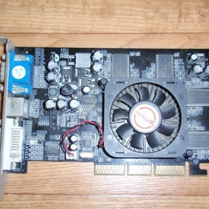 레트로 그래픽카드 Nvidia FX5700 AGP