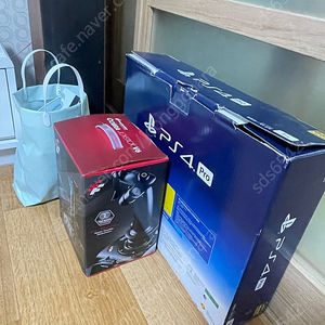 (경북구미)PS4프로 1테라 팝니다.