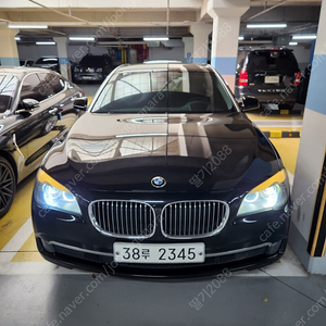 bmw f01 730ld 2012년식 입니다