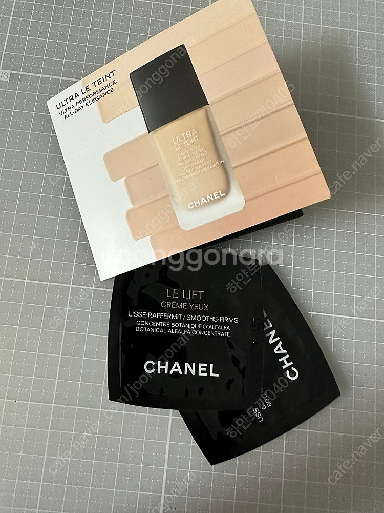 샤넬 레드까멜리아 세럼 100ml--3