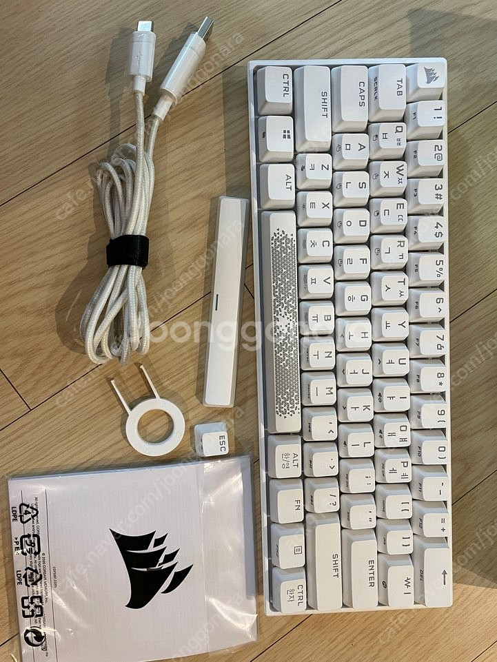 corasir k65 mini 저소음적축 거의새거 팔아...--1