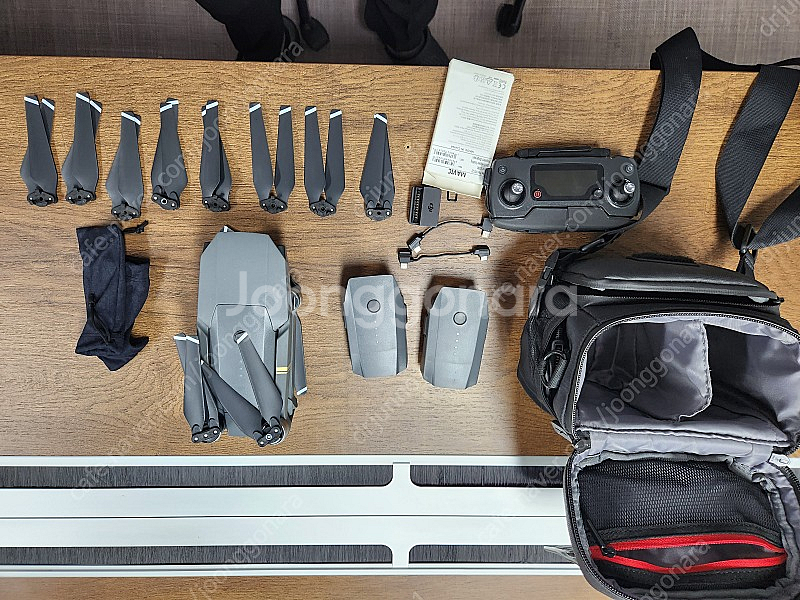 DJI 매빅 프로1 배터리 총 3개(사진 참조) 팝니다--0
