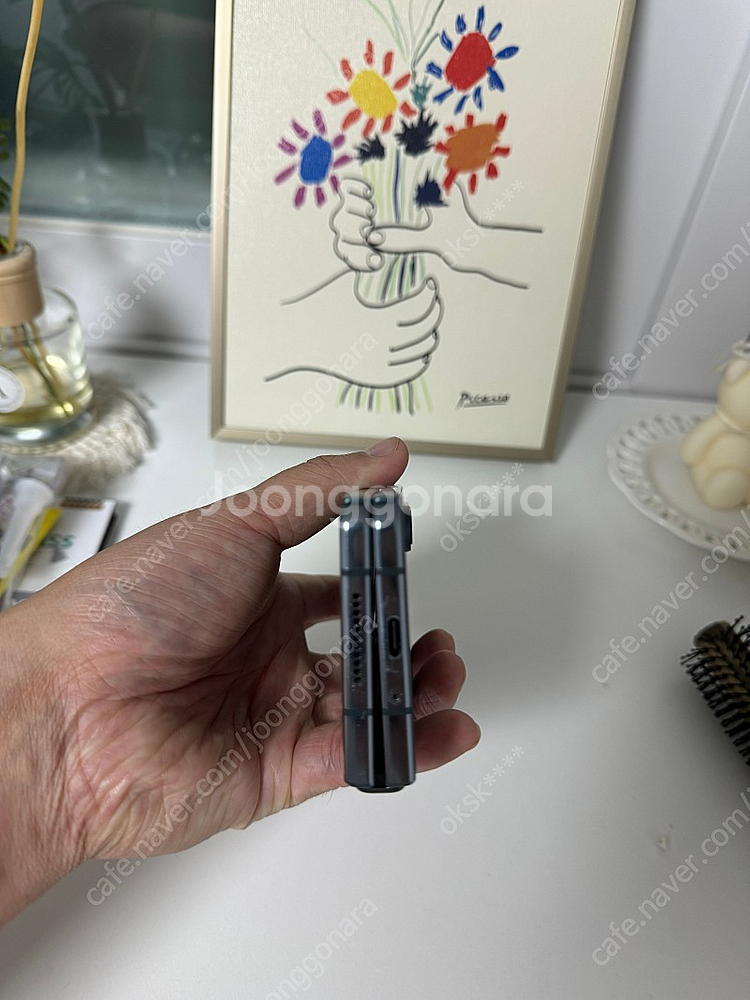 갤럭시 Z폴드4 256G 자급제 판매합니다--6