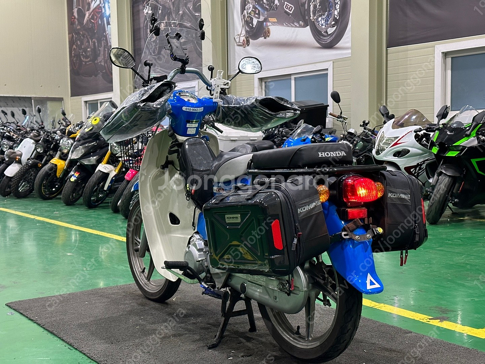 [판매] 혼다 슈퍼커브110 2022년식 완벽옵션 무사고차량 판매합니다.--2