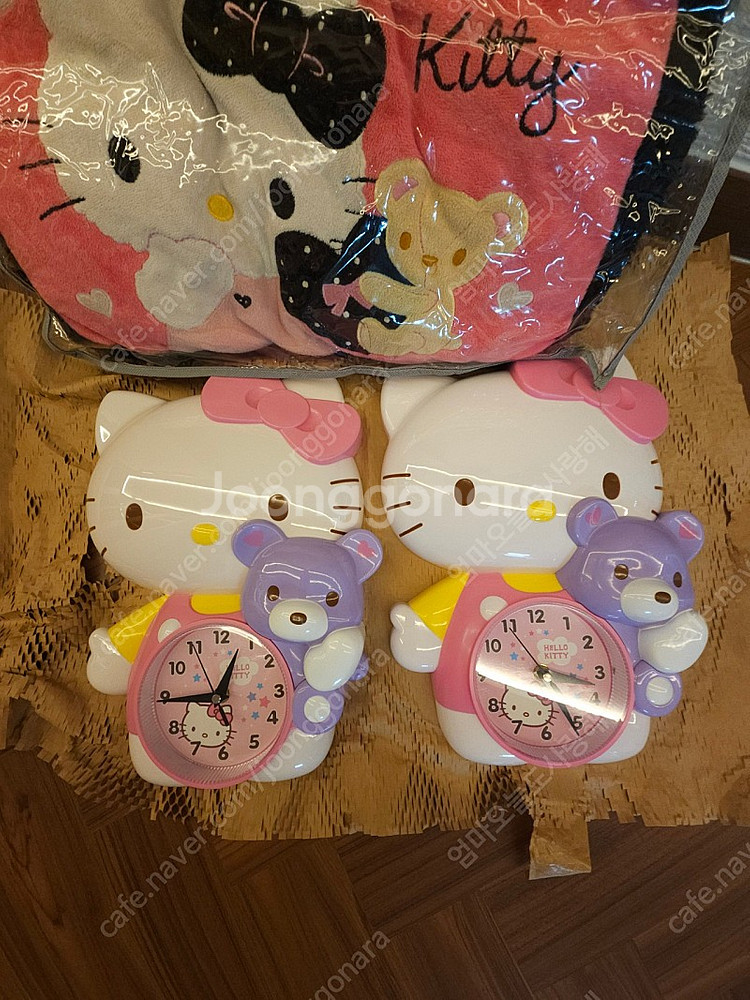 고전키티벽시계 키티베어롱쿠션--0