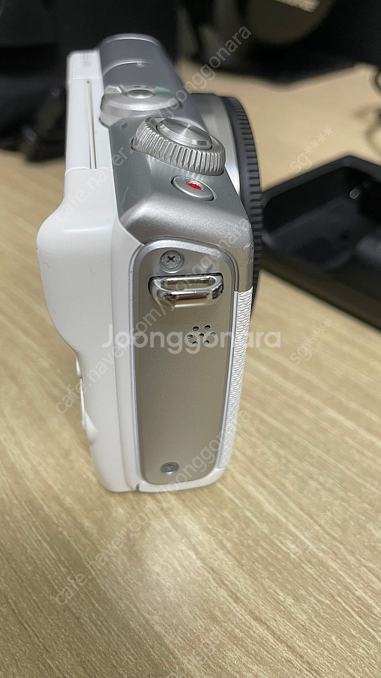 캐논 EOS M100 번들셋 미러리스 판매합니다.--1