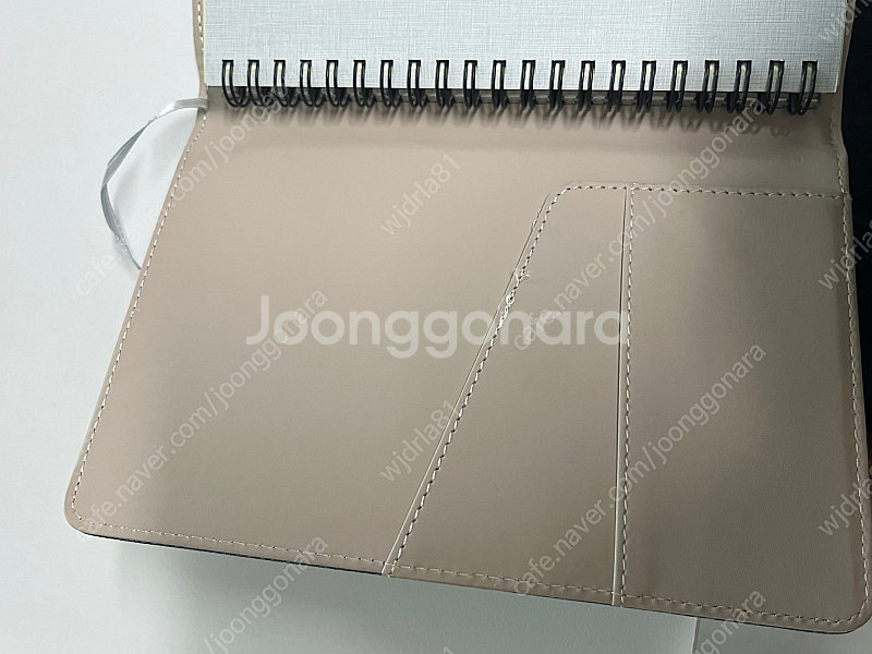 년도지난 가죽 다이어리 2개 일괄 3000원--9