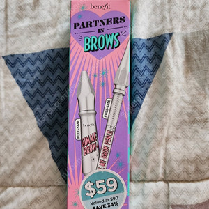 benefit partners in brows 베네피트