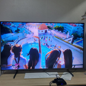 삼성 50인치 qled 4k 스마트 티비 팝니다