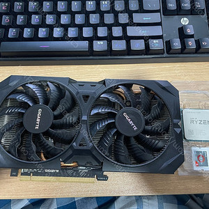 AMD 라이젠5 1600 + 기가바이트 R9 380 4G 그래픽카드 일괄